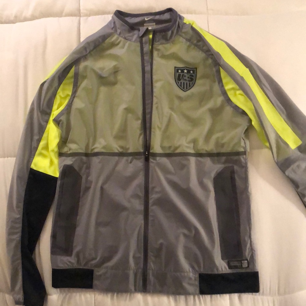 Nike Authentic Soccer Full-Zip Windbreaker